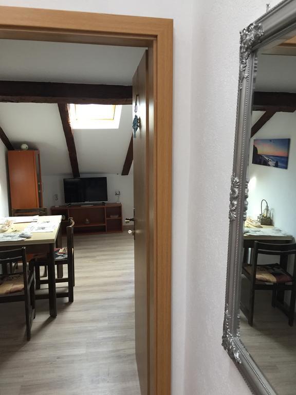 Apartment Retro III Копер Екстер'єр фото
